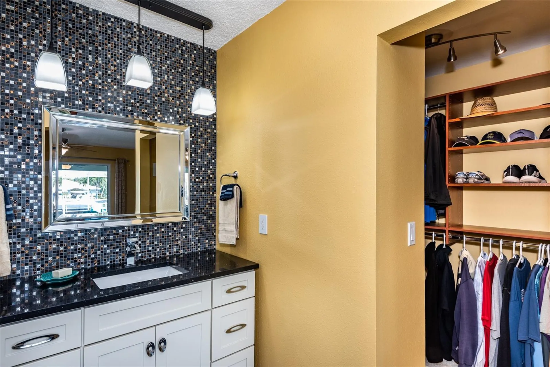 2060 Via Seville Punta Gorda FL 33950