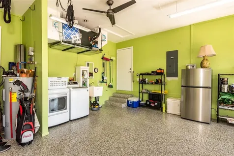 2060 Via Seville Punta Gorda FL 33950