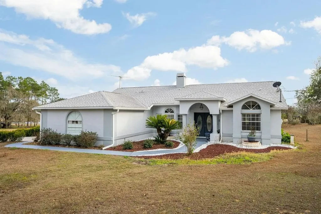 24488 Mae Hight Road Brooksville FL 34601