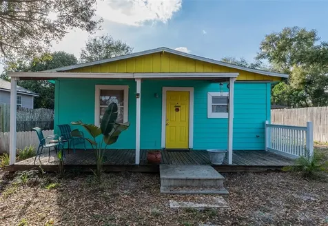 324 N New Hampshire Avenue Apopka FL 32712
