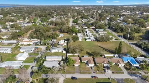 901 Robinson Avenue Saint Cloud FL 34769
