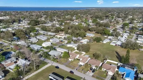 901 Robinson Avenue Saint Cloud FL 34769