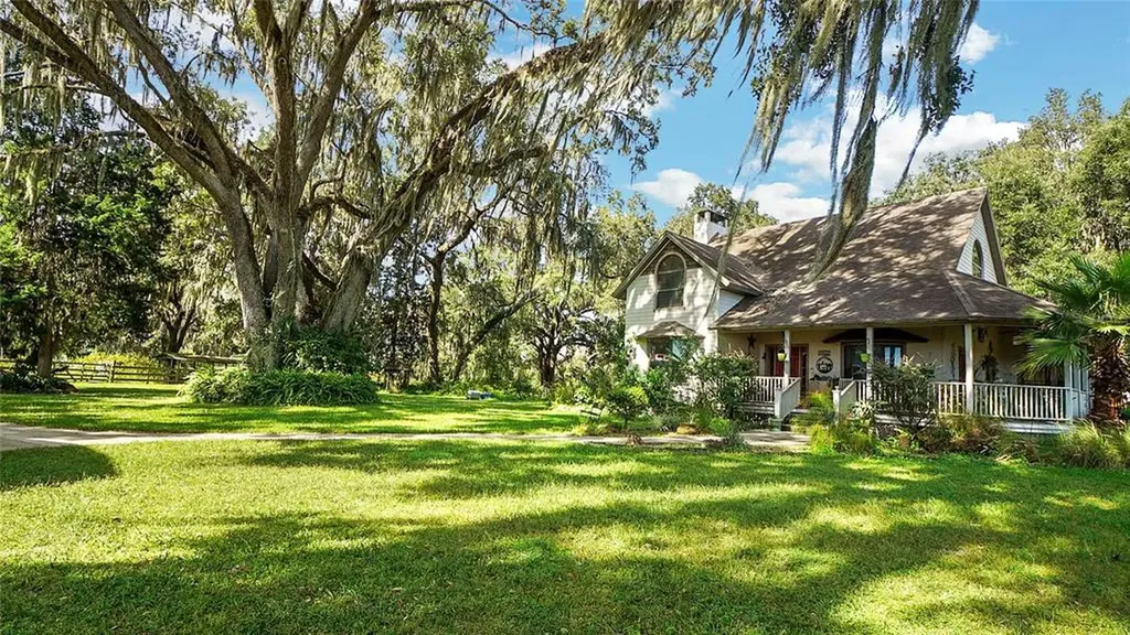 2635 County Road 523 Wildwood FL 34785