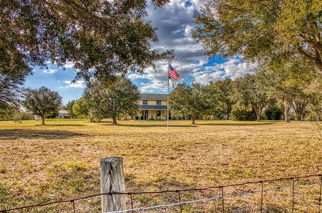 7020 261st Street E Myakka City FL 34251