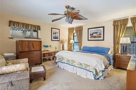 4385 48th Avenue S St Petersburg FL 33711