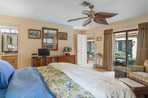 4385 48th Avenue S St Petersburg FL 33711
