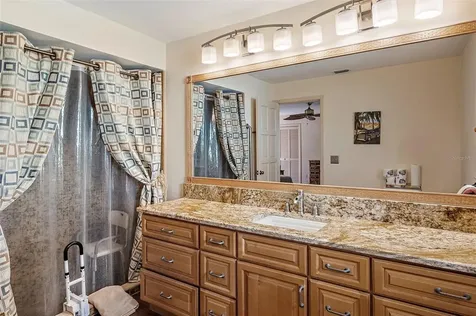 4385 48th Avenue S St Petersburg FL 33711