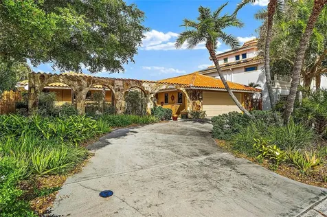 4385 48th Avenue S St Petersburg FL 33711