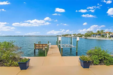 4385 48th Avenue S St Petersburg FL 33711