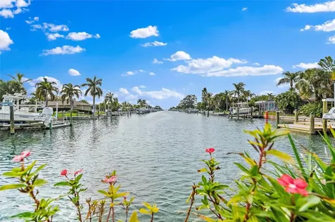4385 48th Avenue S St Petersburg FL 33711
