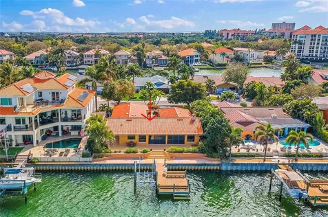 4385 48th Avenue S St Petersburg FL 33711