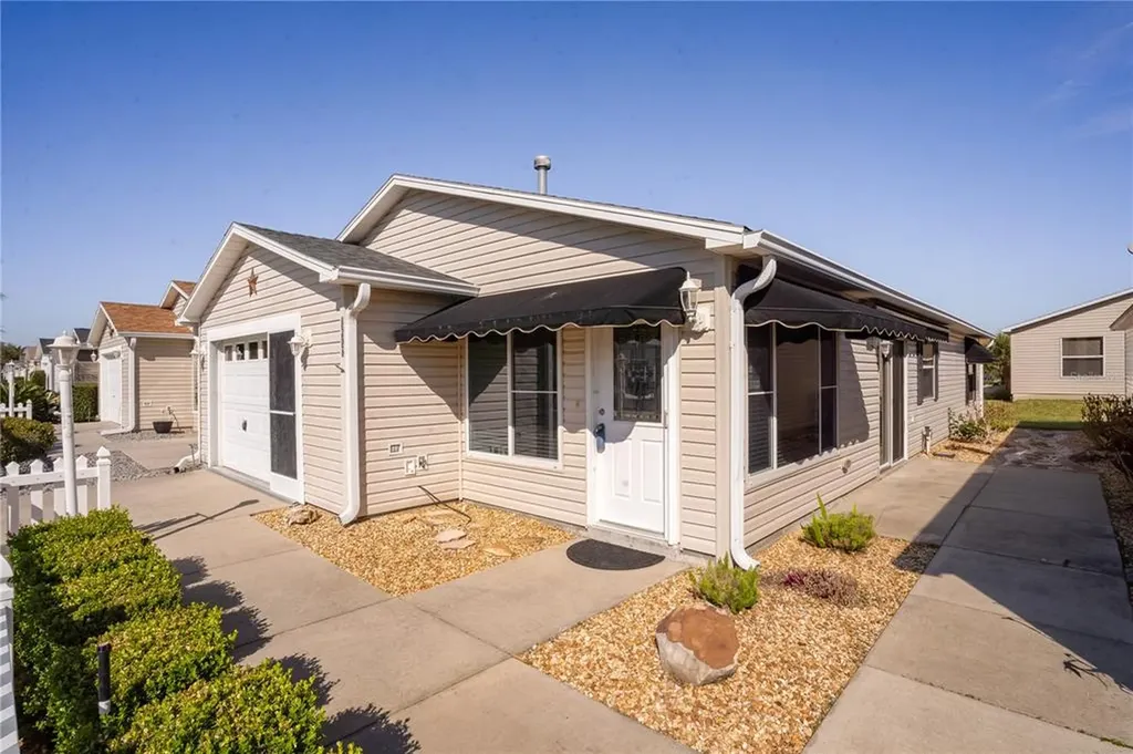 8206 SE 169th Palownia Loop The Villages FL 32162