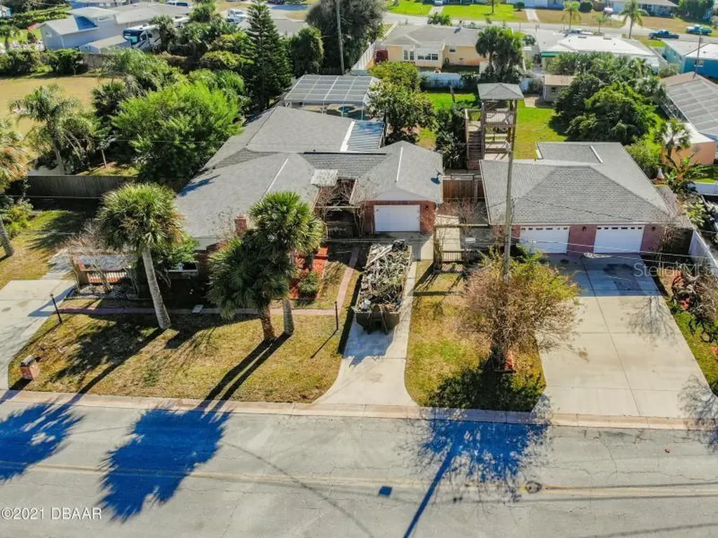 110 Thames Avenue Daytona Beach FL 32118