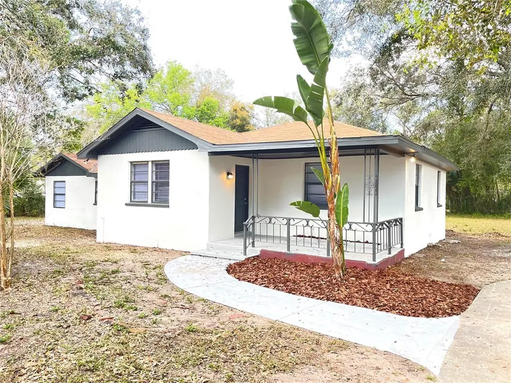 3006 E Henry Avenue Tampa FL 33610