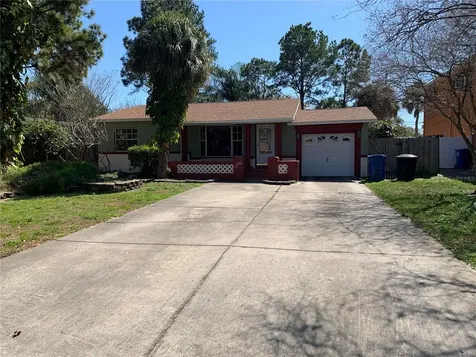 6326 8th Avenue N St Petersburg FL 33710