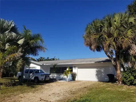 5198 40th Street S St Petersburg FL 33711