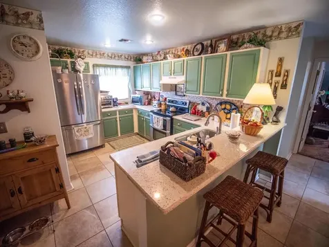 220 Country Lakes Circle Groveland FL 34736