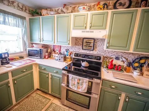 220 Country Lakes Circle Groveland FL 34736