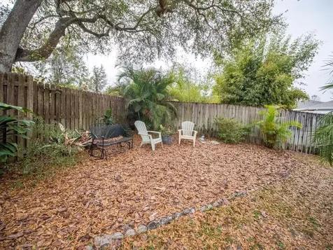 220 Country Lakes Circle Groveland FL 34736