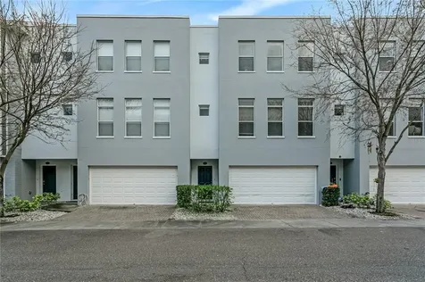 4516 Bay Spring Court Tampa FL 33611