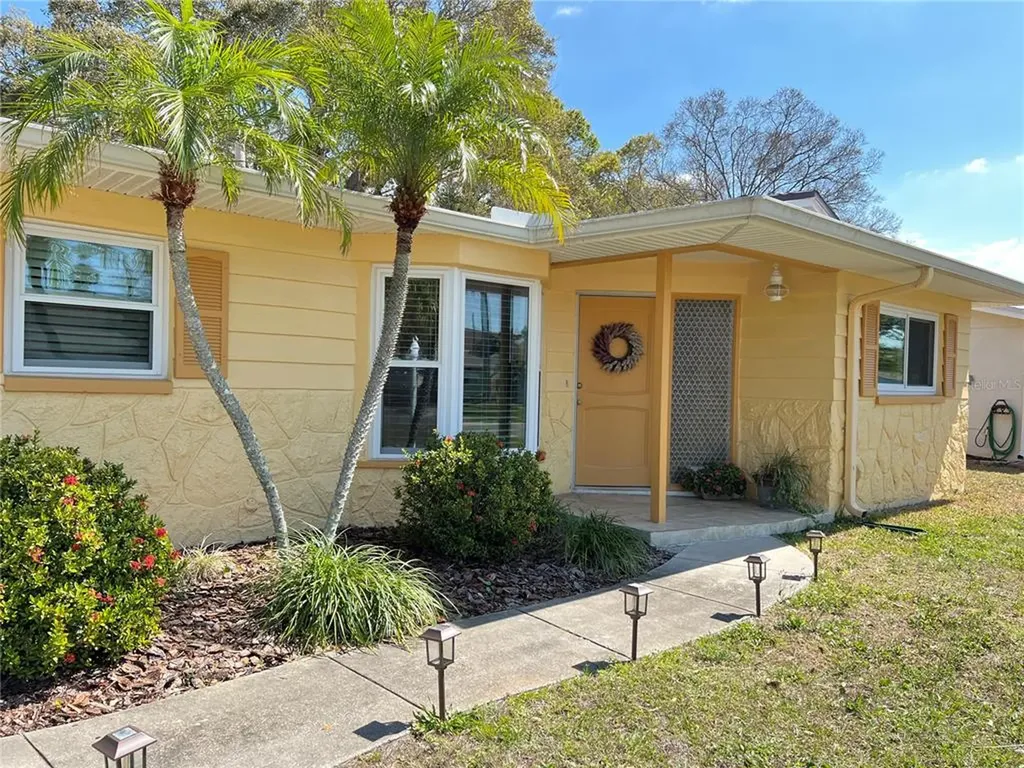 2029 Douglas Avenue Dunedin FL 34698