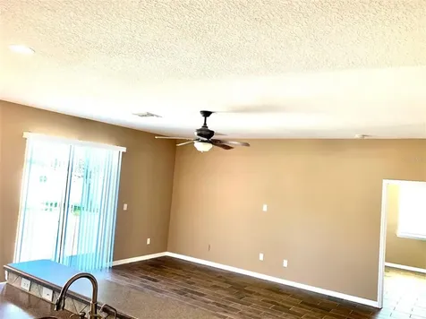 1109 Lauren Manor Loop Ruskin FL 33570
