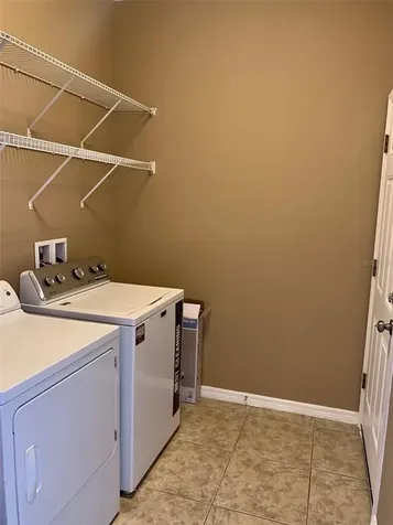1109 Lauren Manor Loop Ruskin FL 33570