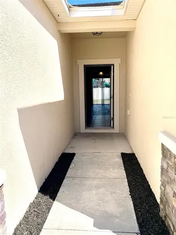 1109 Lauren Manor Loop Ruskin FL 33570