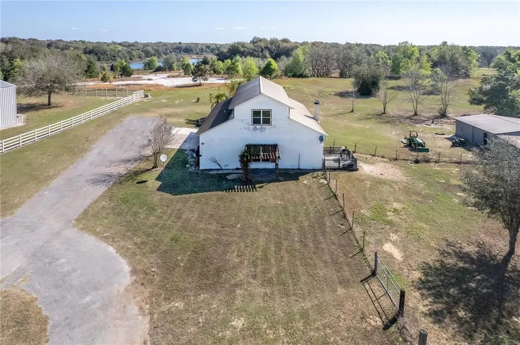 19834 Sugarloaf Mountain Road Clermont FL 34715