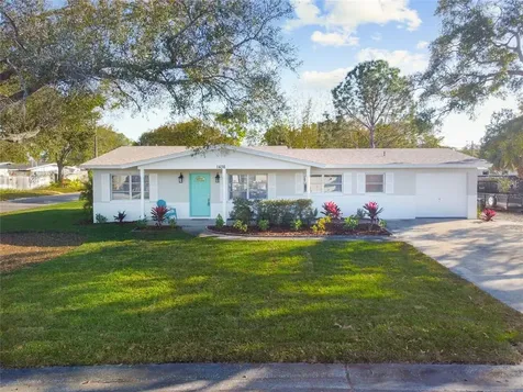 1436 81st Avenue N St Petersburg FL 33702