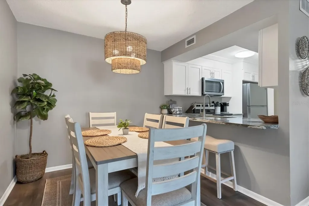 3239 Beneva Road Sarasota FL 34232