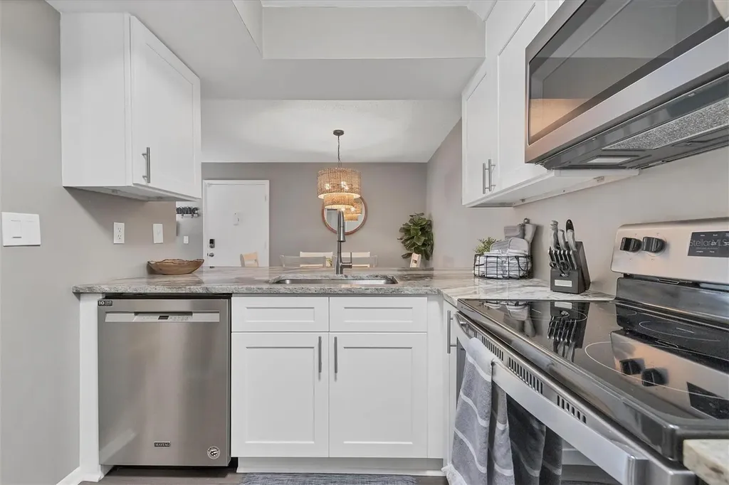 3239 Beneva Road Sarasota FL 34232