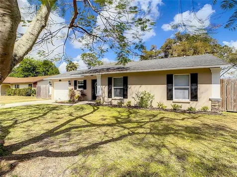 941 Winter Garden Drive Sarasota FL 34243
