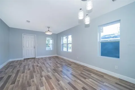 1011 W 6th Street Lakeland FL 33805