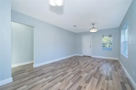 1011 W 6th Street Lakeland FL 33805