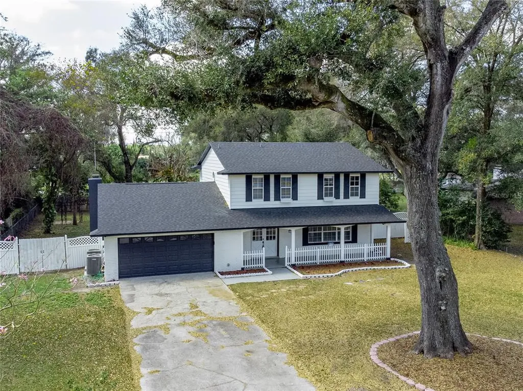 5836 Jacqulyn Drive Zellwood FL 32798