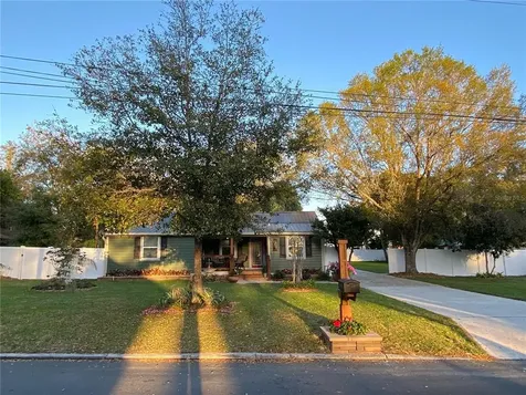 161 S Rhodes Street Mount Dora FL 32757