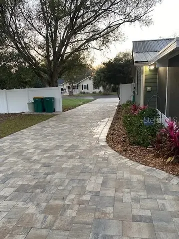161 S Rhodes Street Mount Dora FL 32757