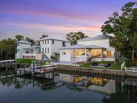 1898 High Point Drive Sarasota FL 34236