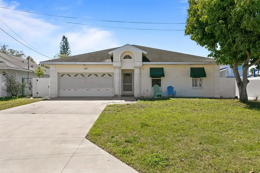 310 72nd Avenue N St Petersburg FL 33702