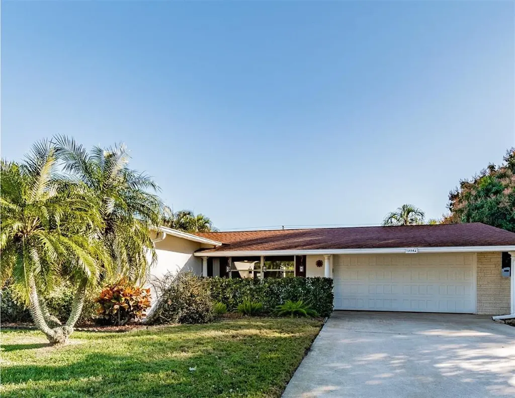 13582 87th Avenue Seminole FL 33776