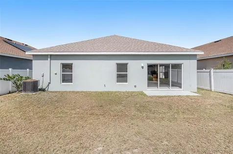 7605 Dragon Fly Loop Gibsonton FL 33534