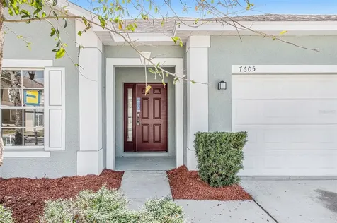 7605 Dragon Fly Loop Gibsonton FL 33534