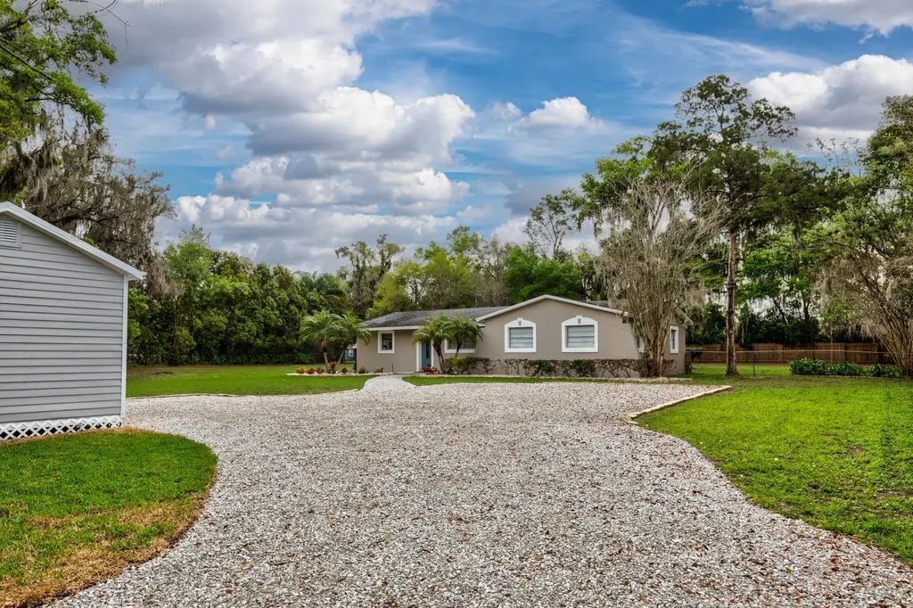 3055 Beck Court Zellwood FL 32798