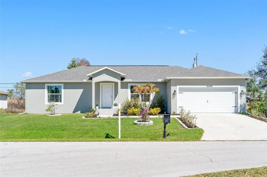 10404 Alexandria Avenue Englewood FL 34224