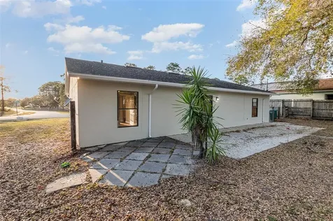 577 Wilburton Drive Deltona FL 32738