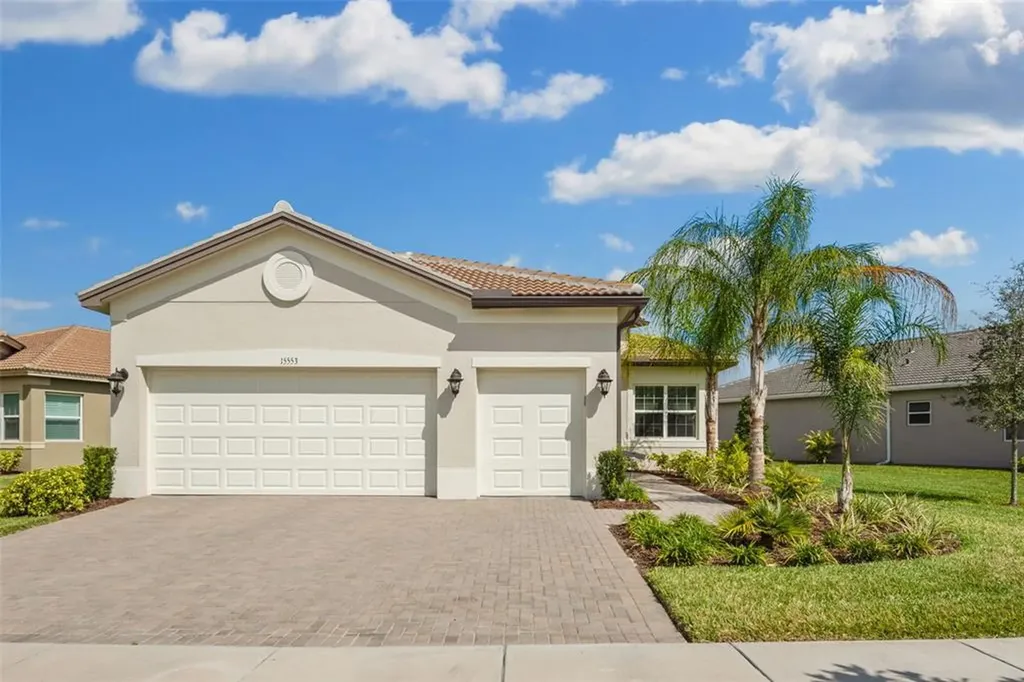 15553 Corona Del Mar Drive Wimauma FL 33598