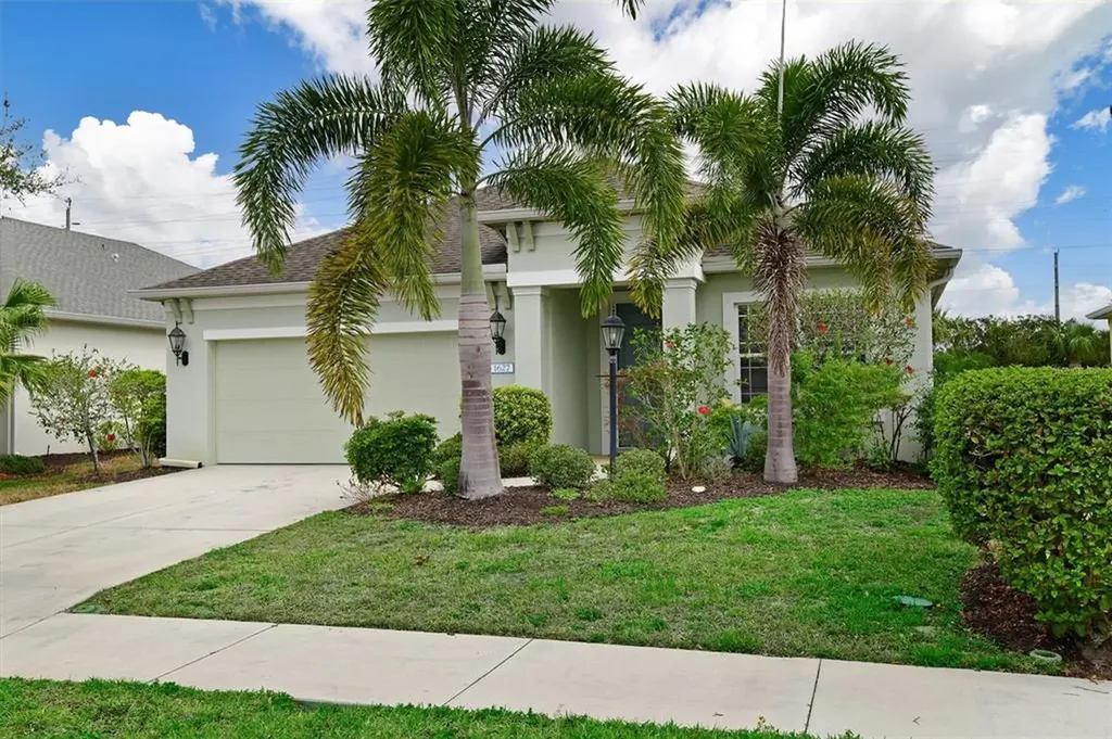 1627 White Breeze Cove Bradenton FL 34208
