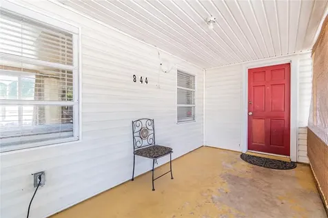 844 Brookwood Drive S St Petersburg FL 33707