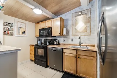 844 Brookwood Drive S St Petersburg FL 33707